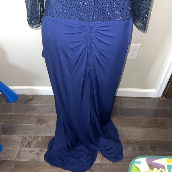La Femme sequin gown size 10 - Picture 8 of 11